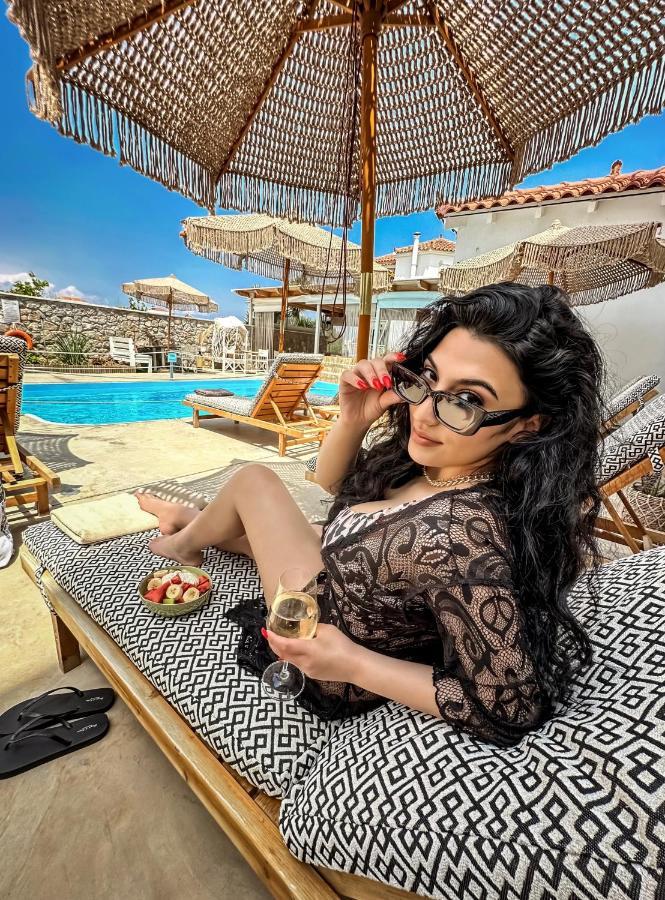 Aparthotel Koukounari 4*