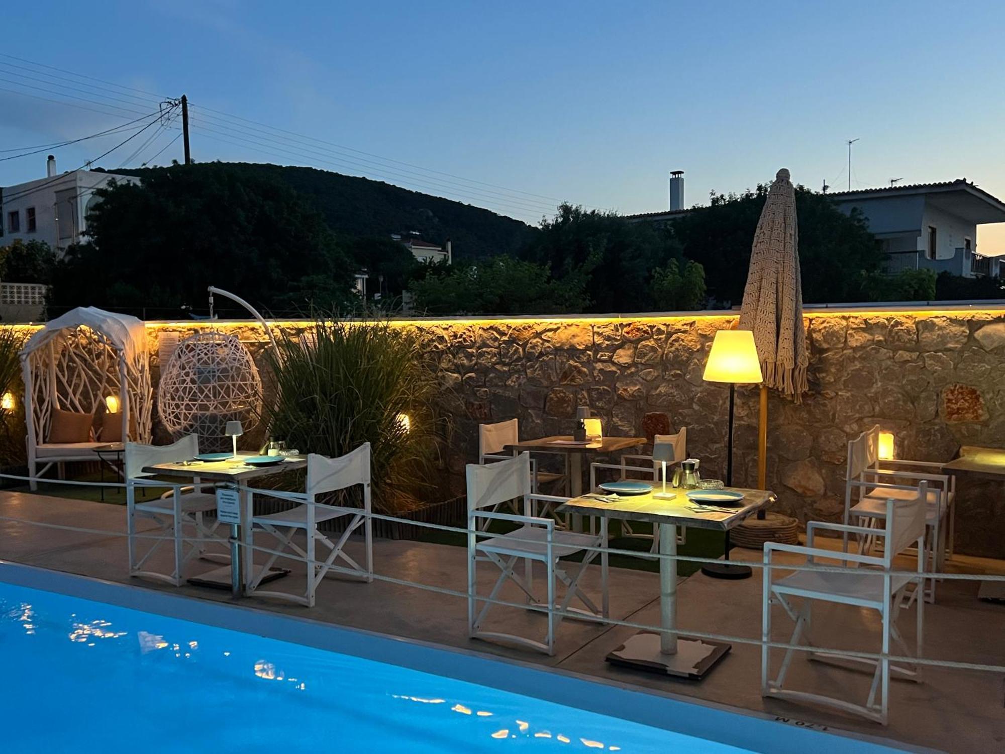 Aparthotel Koukounari 4*