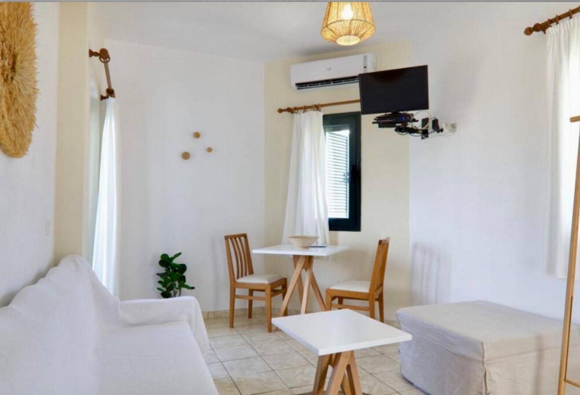 Koukounari Aparthotel Skála